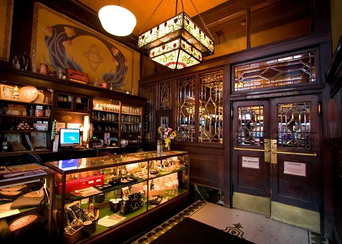 Mcmenamins Olympic Club