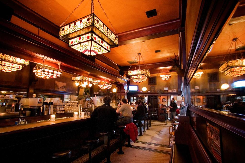 Lodge Mcmenamins Olympic Club *
